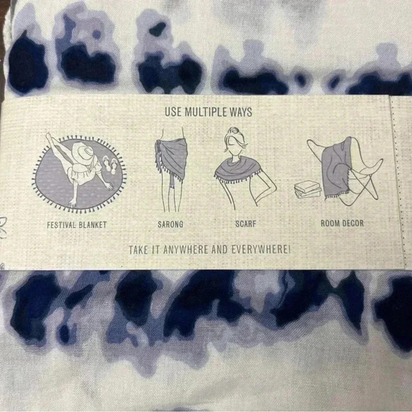 2/$12 Mudd Round Festival Wrap With Pouch Multiple Uses Sarong Blanket Scarf - Picture 6 of 7